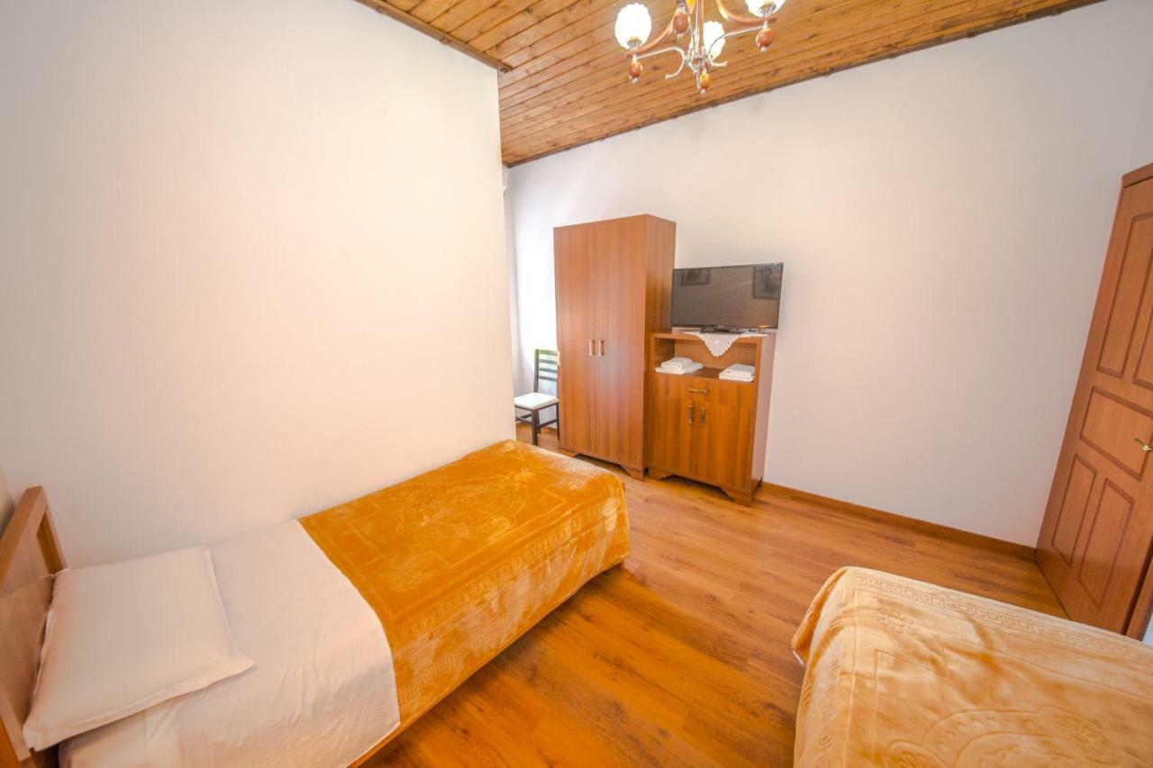 Hotel Kalaja ベラト エクステリア 写真