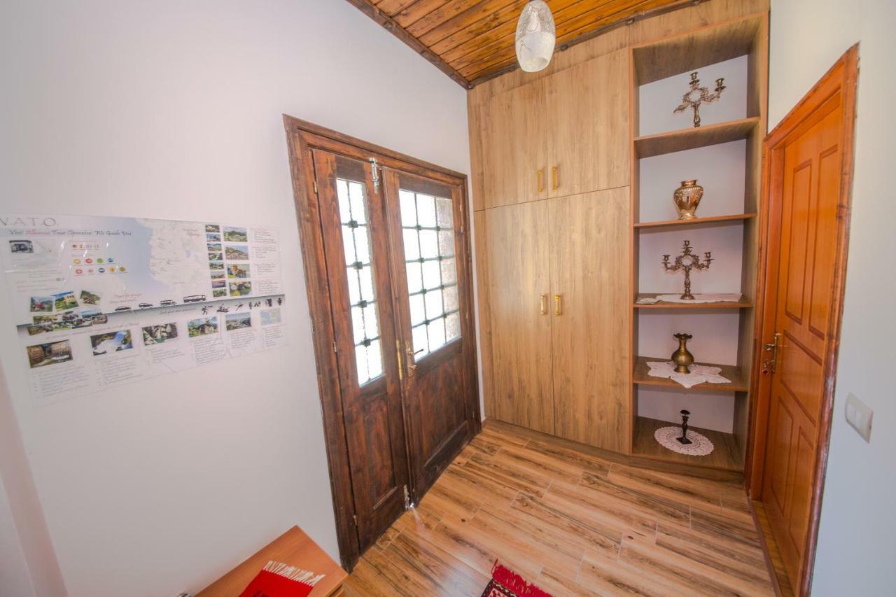 Hotel Kalaja ベラト エクステリア 写真